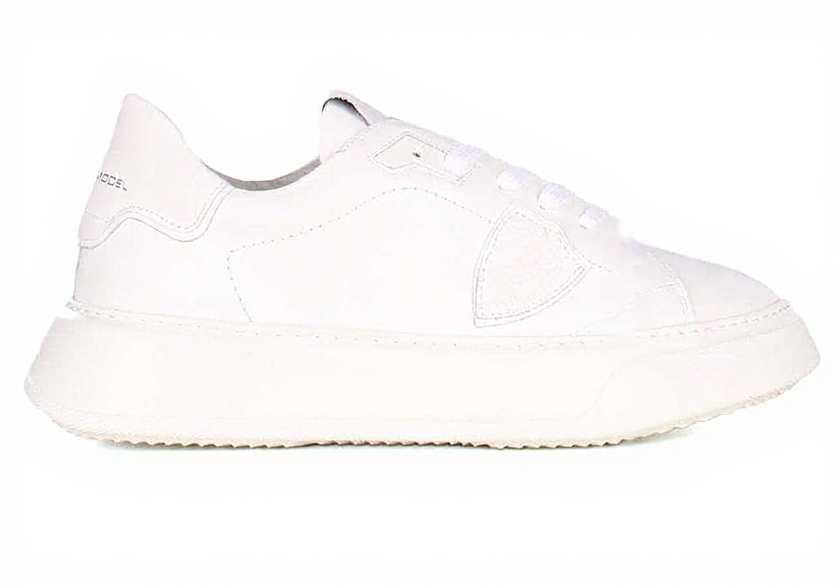 Philippe Model Temple Sneaker in Weiß von der Seite
