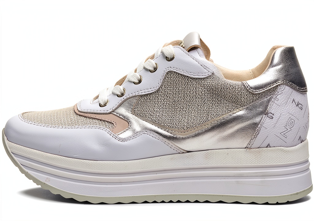 Nero Giardini Damen Sneaker in Weiß auf grauem Hintergrund
