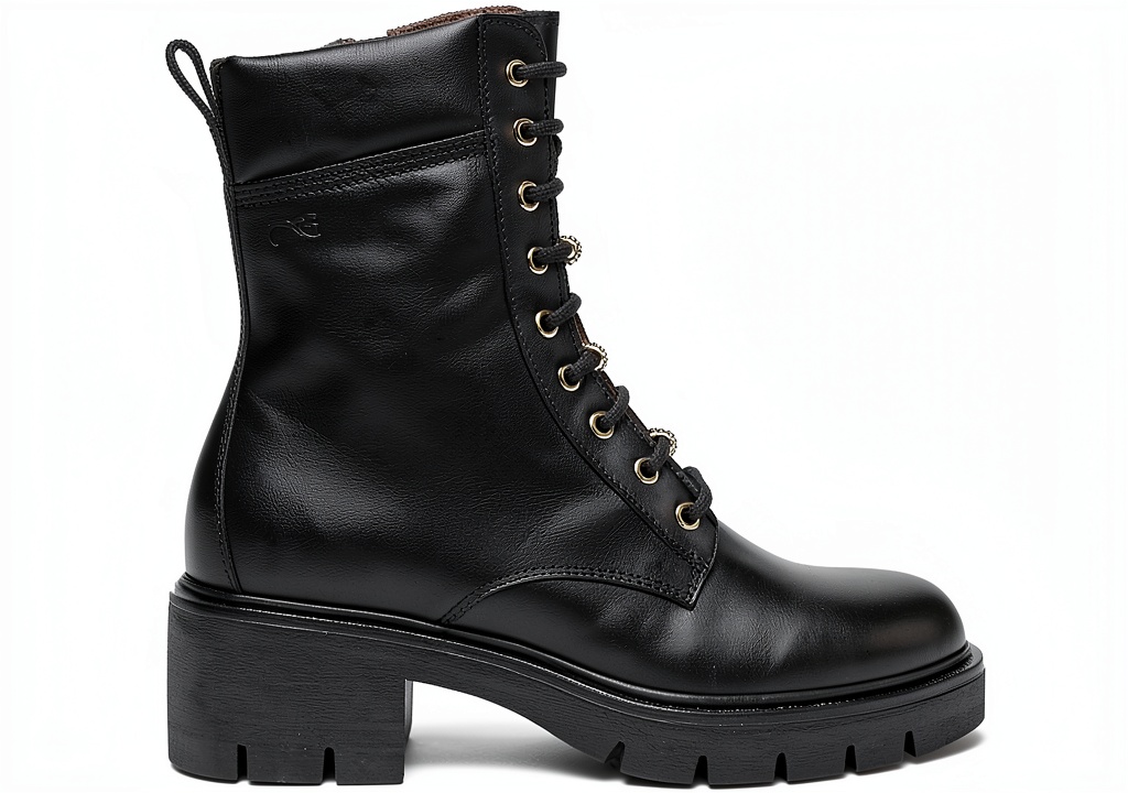 Nero Giardini Damen-Stiefel in Schwarz auf glattem Boden